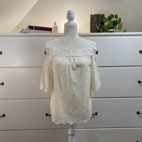 H&M Blouse + Off the Shoulder + Cream + Size 2 - Picture 4 of 6